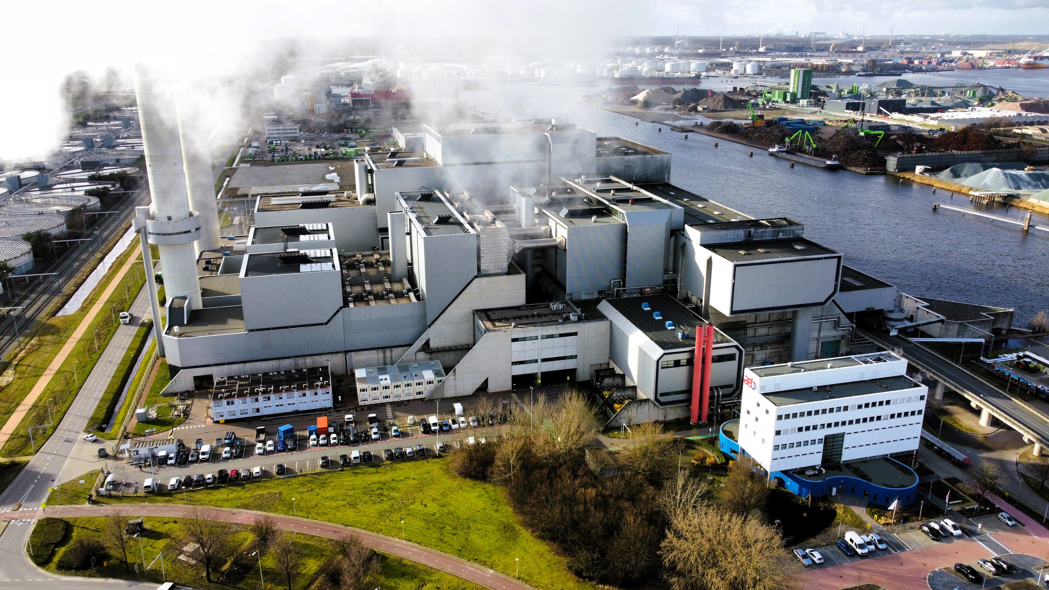 AEB Publieksjaarverslag 2024